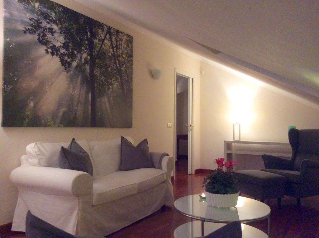 Apartment La Mansarda Alba  Quarto foto