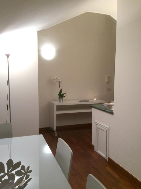 Apartment La Mansarda Alba  Quarto foto